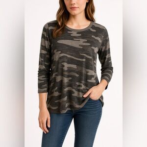 Lucky Brand Camo Print Women's Soft Lightweight Pullover Shirt XL